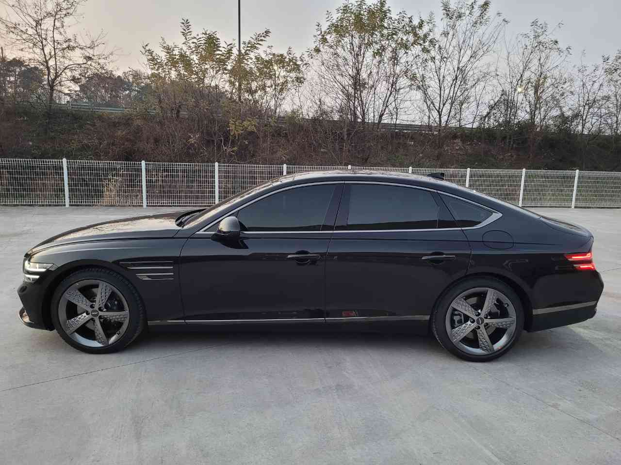 제네시스 G80 가솔린 2.5 터보 스포츠 AWD 파퓰러 패키지 썸네일 이미지