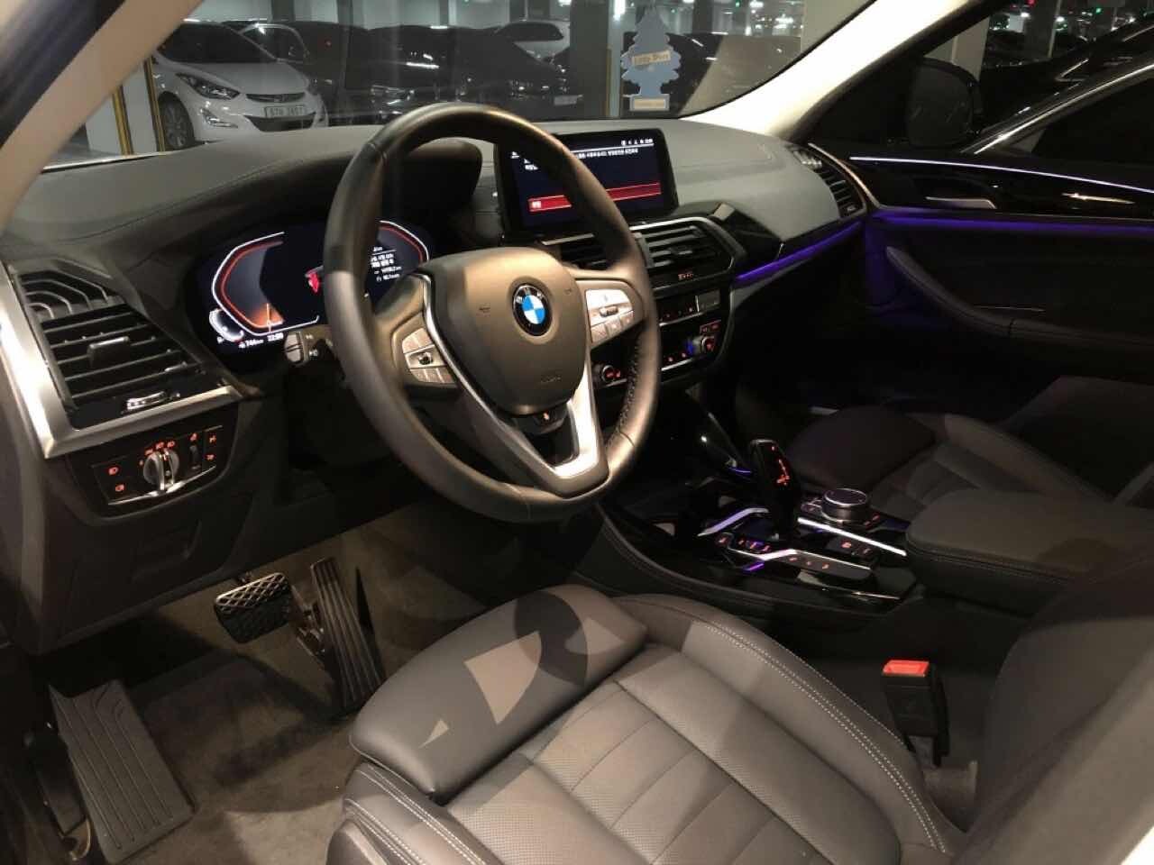 BMW X4 20i xDrive xLine 이미지6