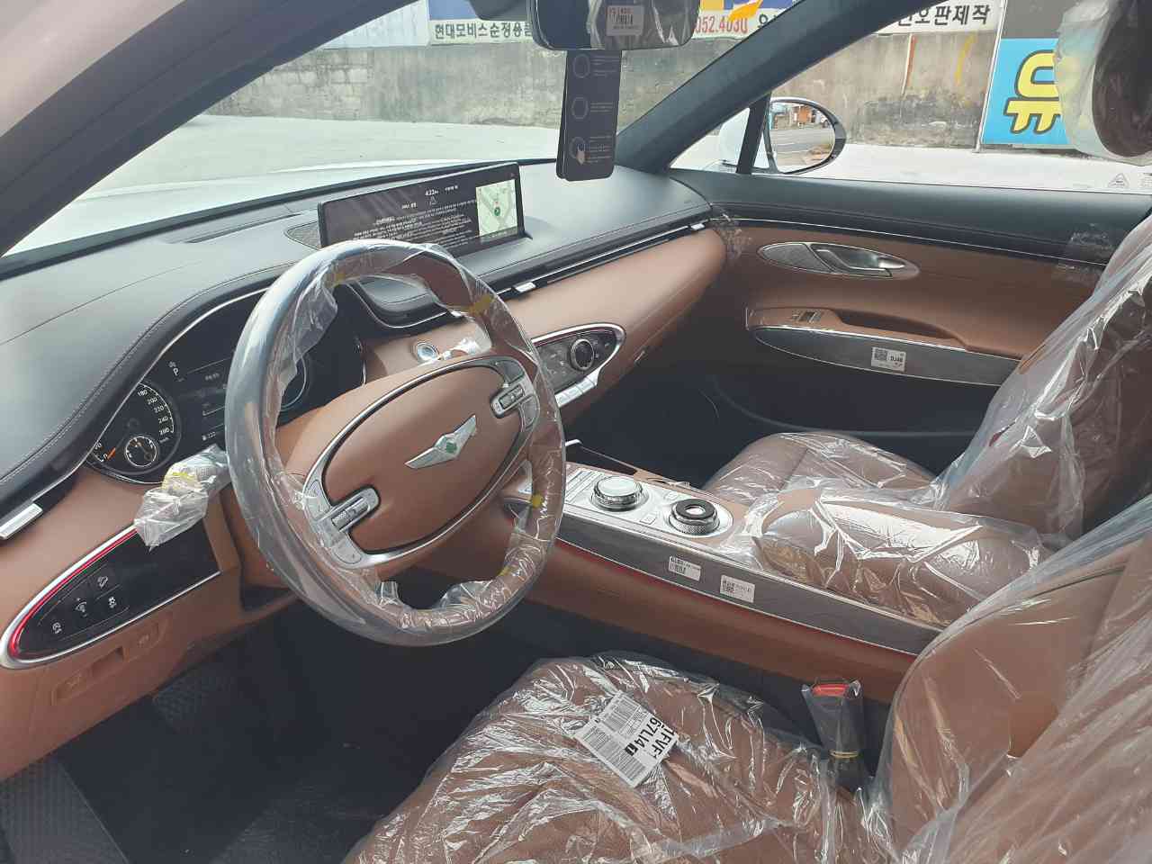 제네시스 GV70 가솔린 2.5 터보 AWD 파퓰러I 패키지 썸네일 이미지