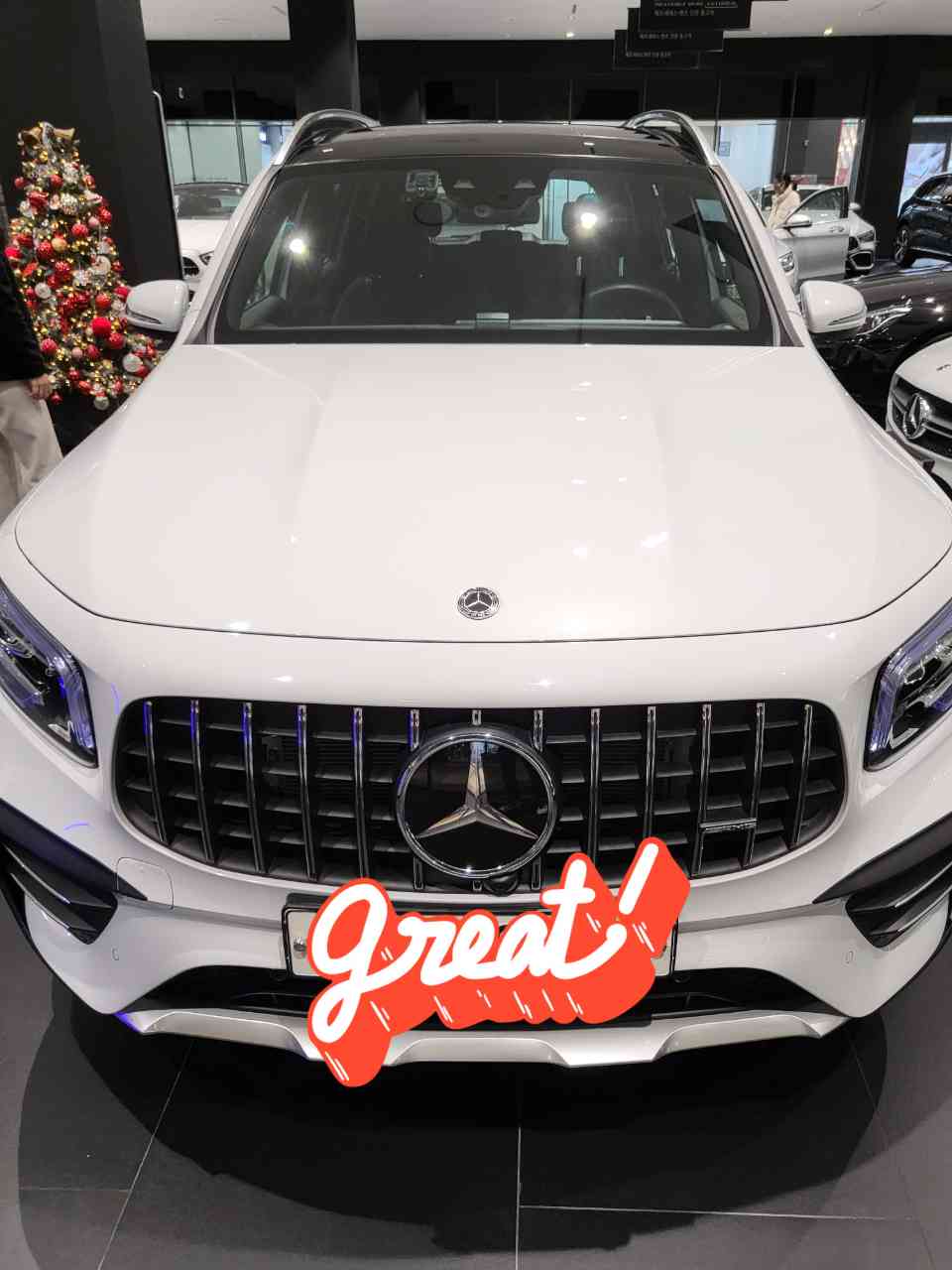 벤츠 GLB-클래스 AMG GLB 35 4MATIC 게시글 썸네일