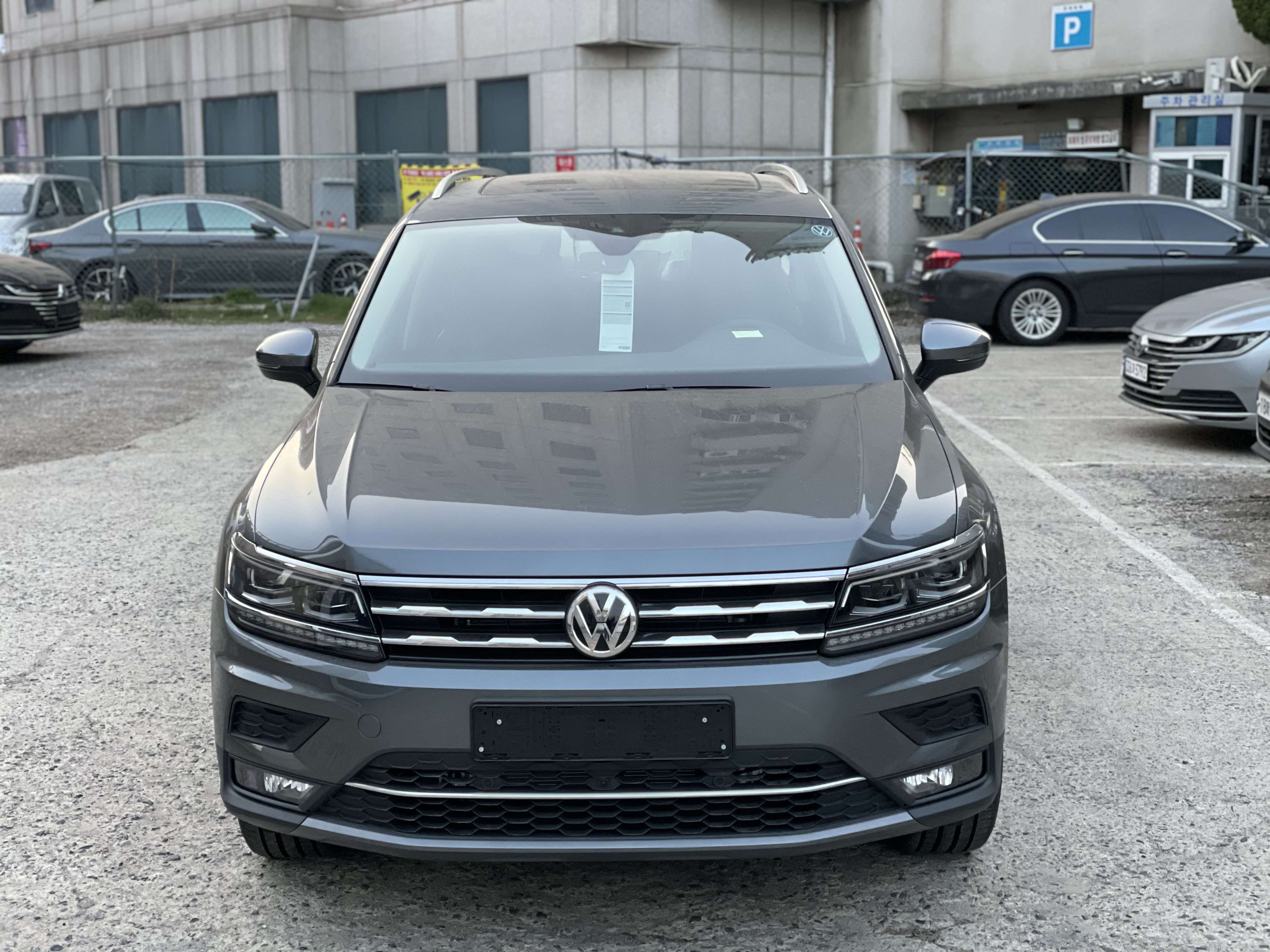 폭스바겐 티구안 2.0 TDI 프레스티지 올스페이스 게시글 썸네일