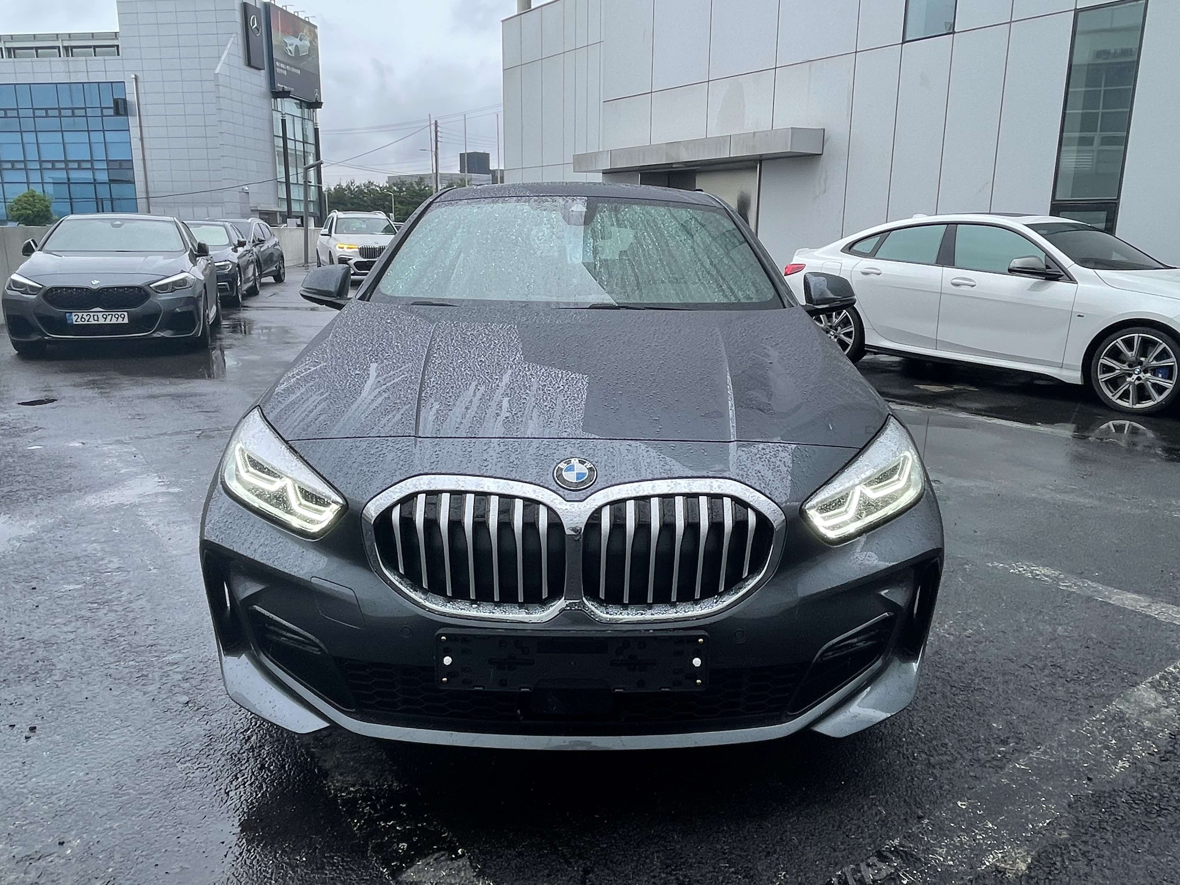 BMW 1시리즈 118d M 스포츠 P2 게시글 썸네일