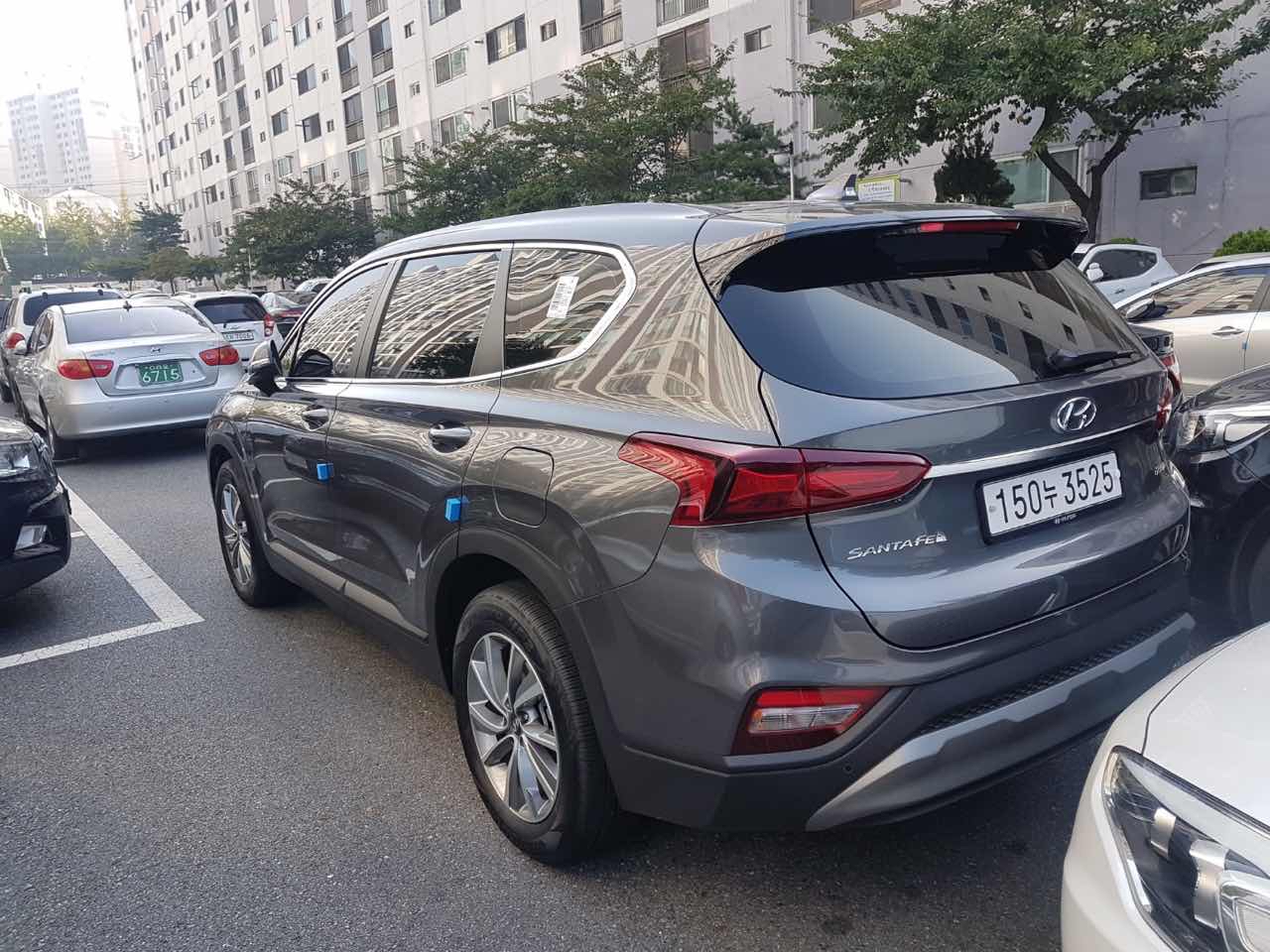 현대 싼타페 2.0 디젤 프리미엄 5인승 2WD 썸네일 이미지
