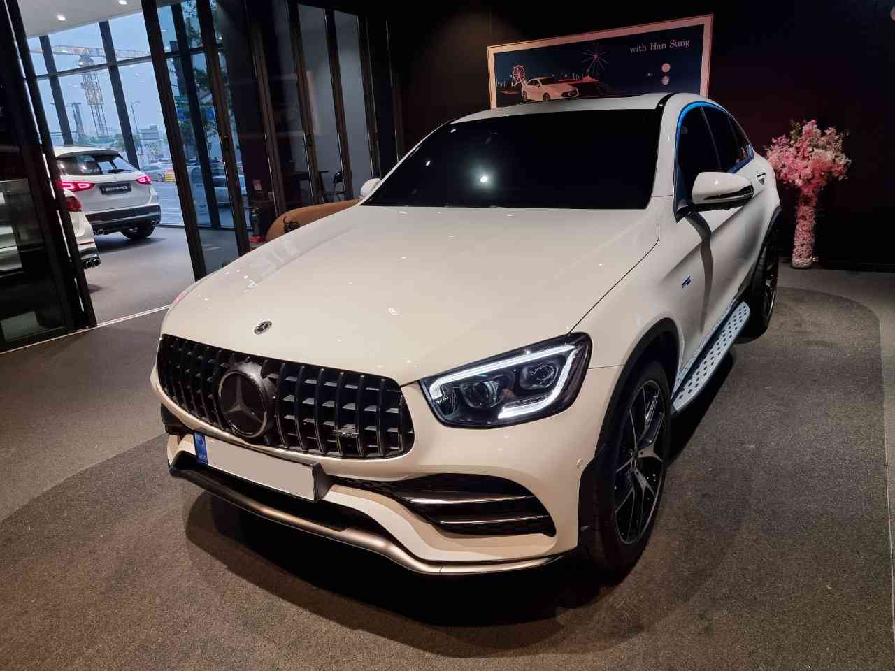 벤츠 GLC-클래스 AMG GLC 43 4MATIC 쿠페 게시글 썸네일