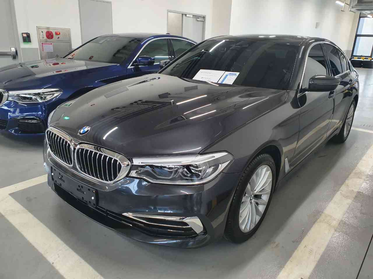 BMW 5시리즈 520d 럭셔리 플러스 게시글 썸네일