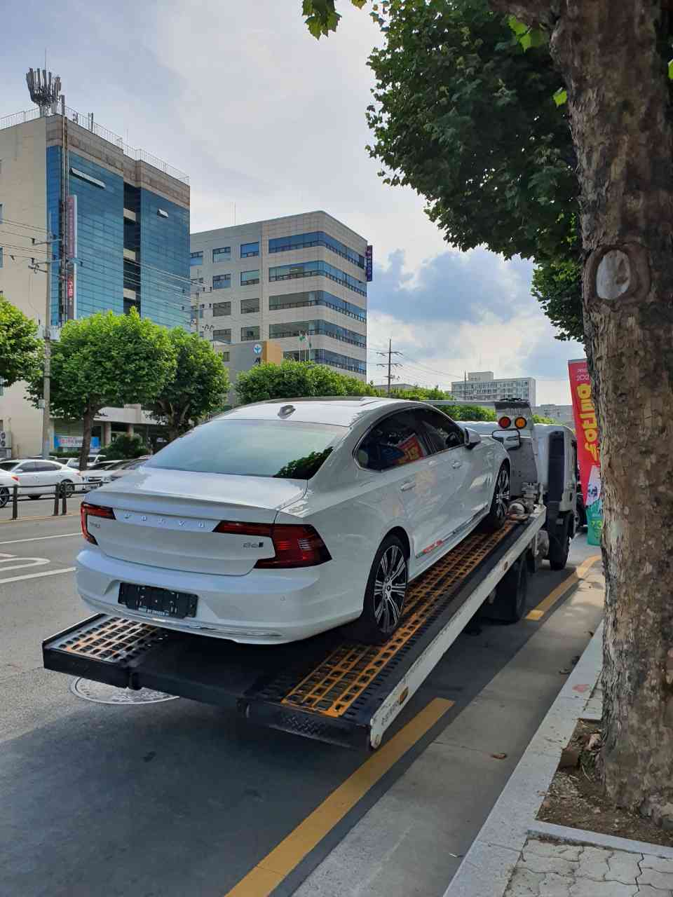 볼보 S90 B6 AWD 인스크립션 게시글 썸네일