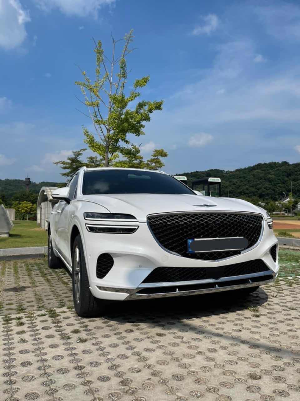 제네시스 GV70 가솔린 2.5 터보 AWD 파퓰러I 패키지 썸네일 이미지