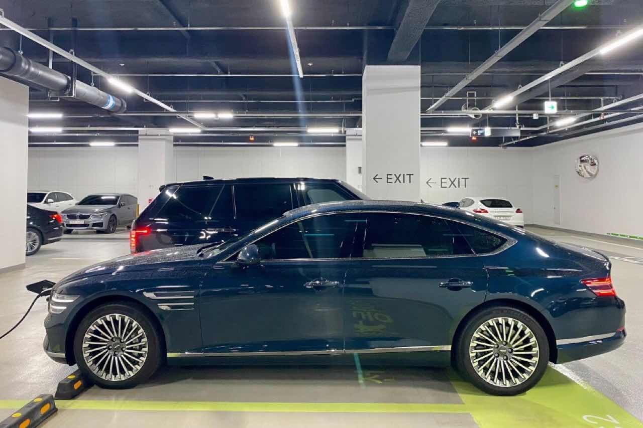 제네시스 일렉트리파이드 G80 e-AWD 파퓰러 패키지 이미지3