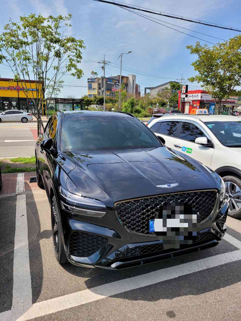 제네시스 GV70 가솔린 2.5 터보 2WD 스포츠 파퓰러II 패키지 썸네일 이미지