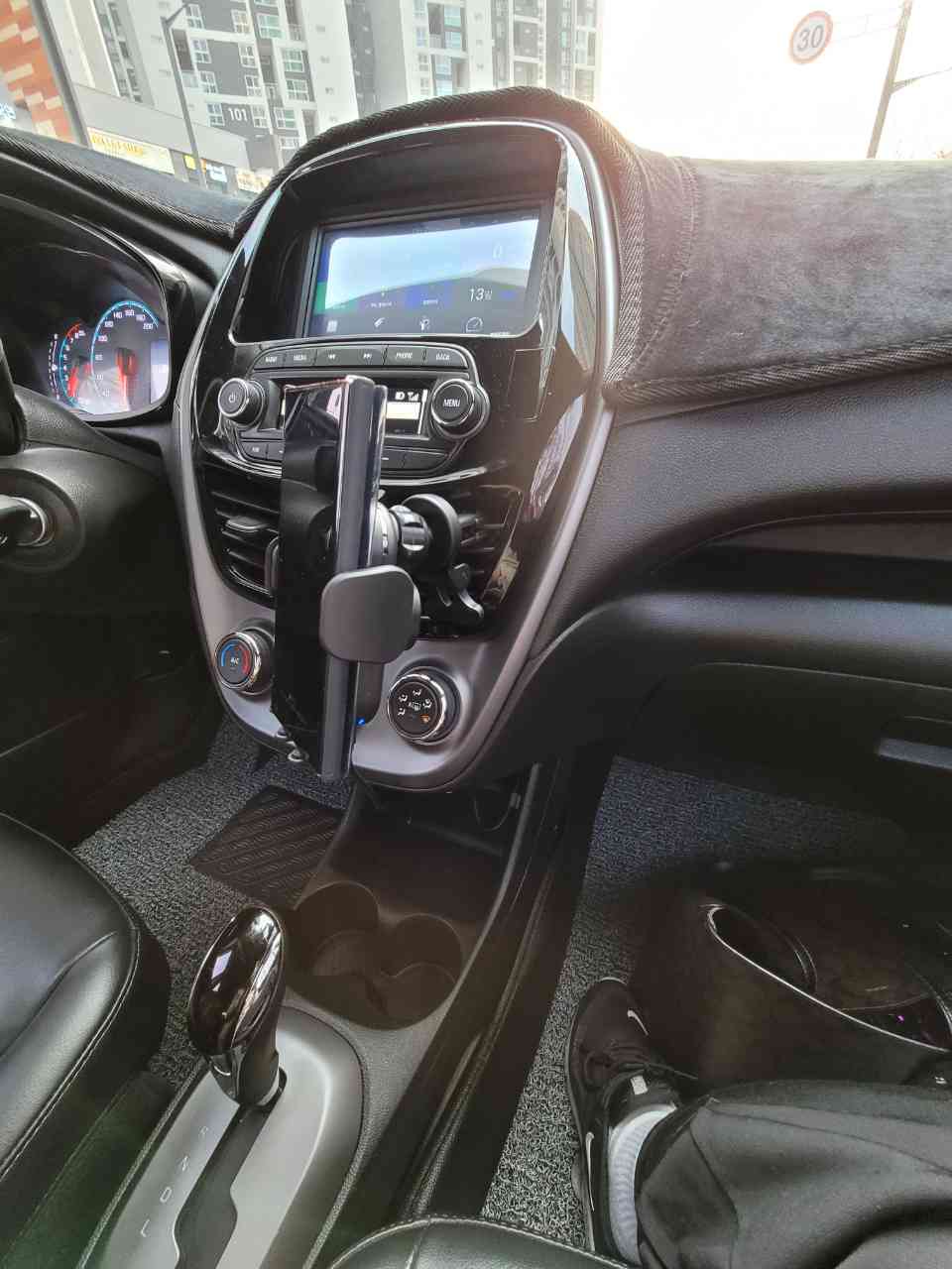 쉐보레 스파크 1.0L LT M/T 썸네일 이미지
