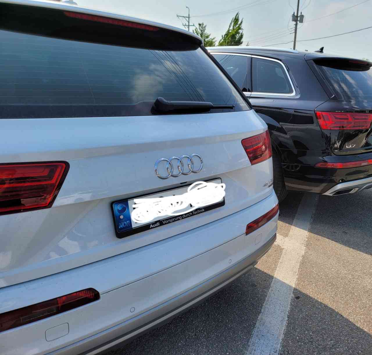 아우디 Q7 45 TFSI 콰트로 썸네일 이미지