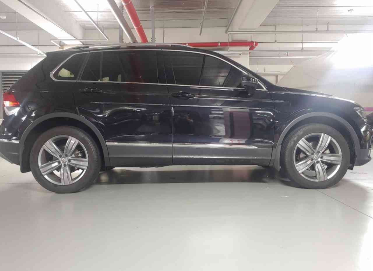 폭스바겐 티구안 2.0 TDI 4모션 프레스티지 썸네일 이미지