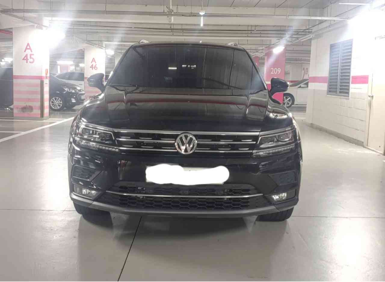 폭스바겐 티구안 2.0 TDI 4모션 프레스티지 썸네일 이미지