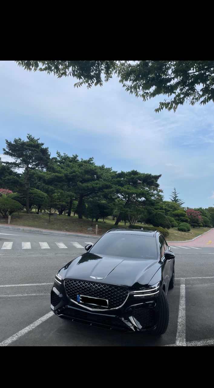 제네시스 GV70 가솔린 2.5 터보 2WD 스포츠 파퓰러I 패키지 썸네일 이미지