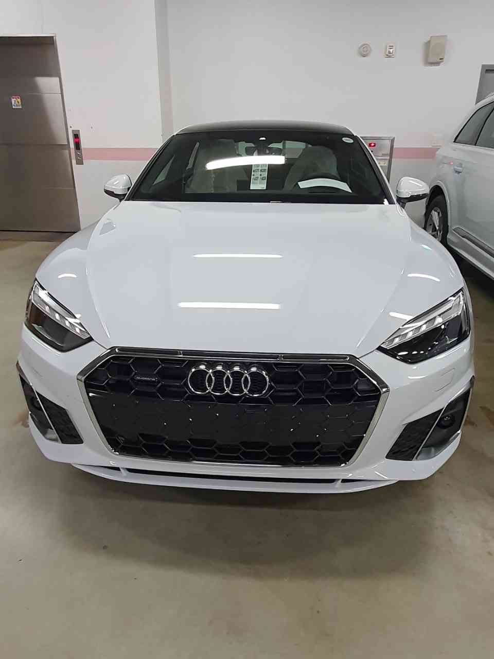 아우디 A5 40 TDI 콰트로 프리미엄 스포츠백 [PAO] 게시글 썸네일