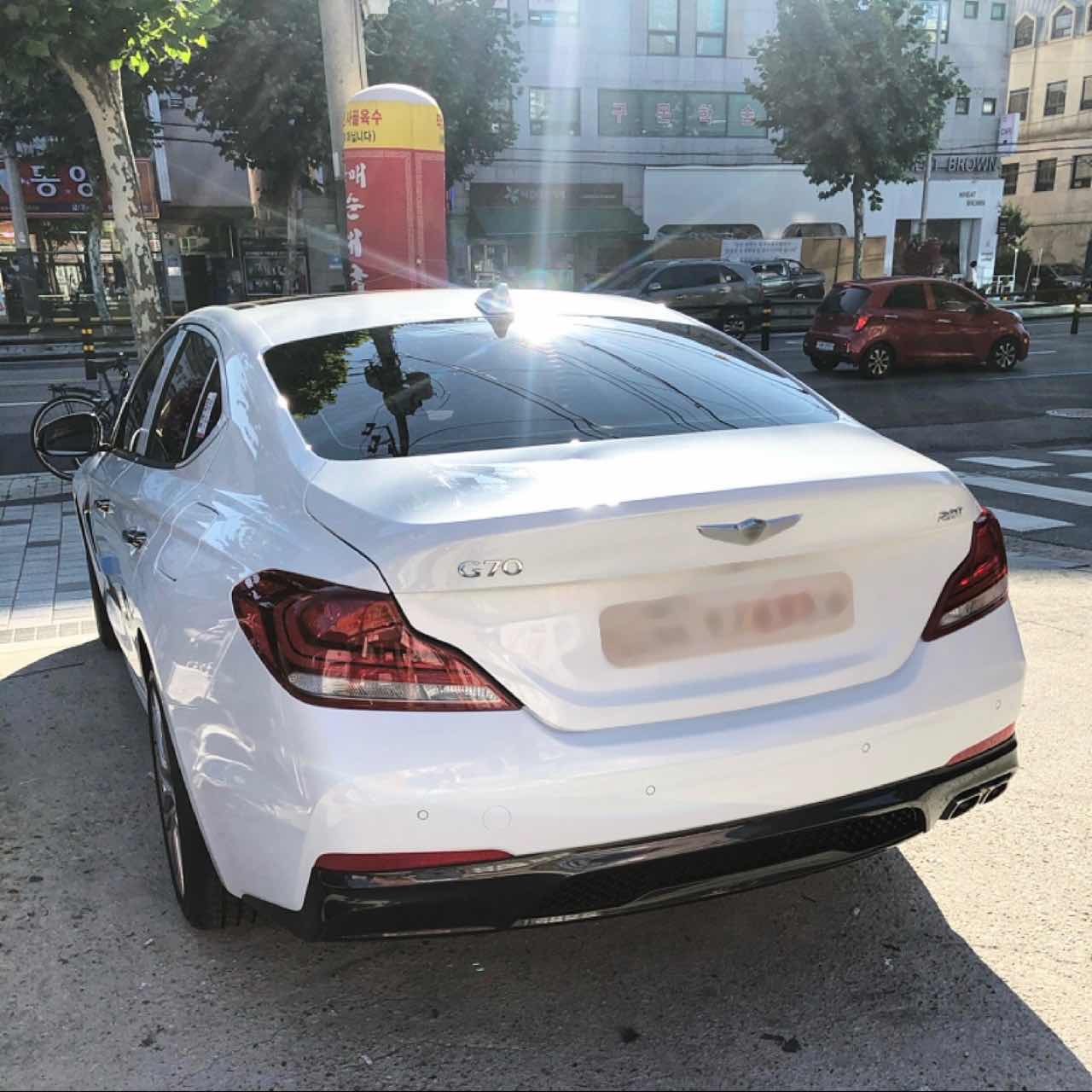 ์ ๋ค์์ค G70 2.0T ์๋ฆฌํธ 2WD ์ธ๋ค์ผ ์ด๋ฏธ์ง