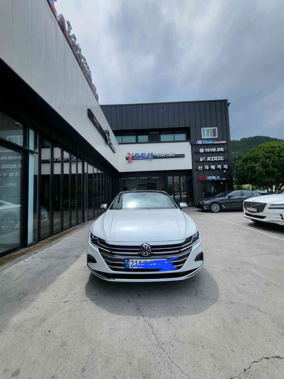 폭스바겐 아테온 2.0 TDI 프레스티지 썸네일 이미지