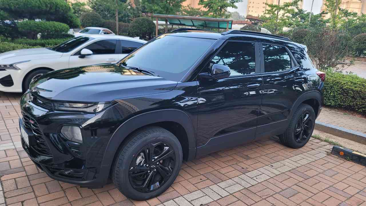 쉐보레 트레일블레이저 1.35 RS AWD 썸네일 이미지