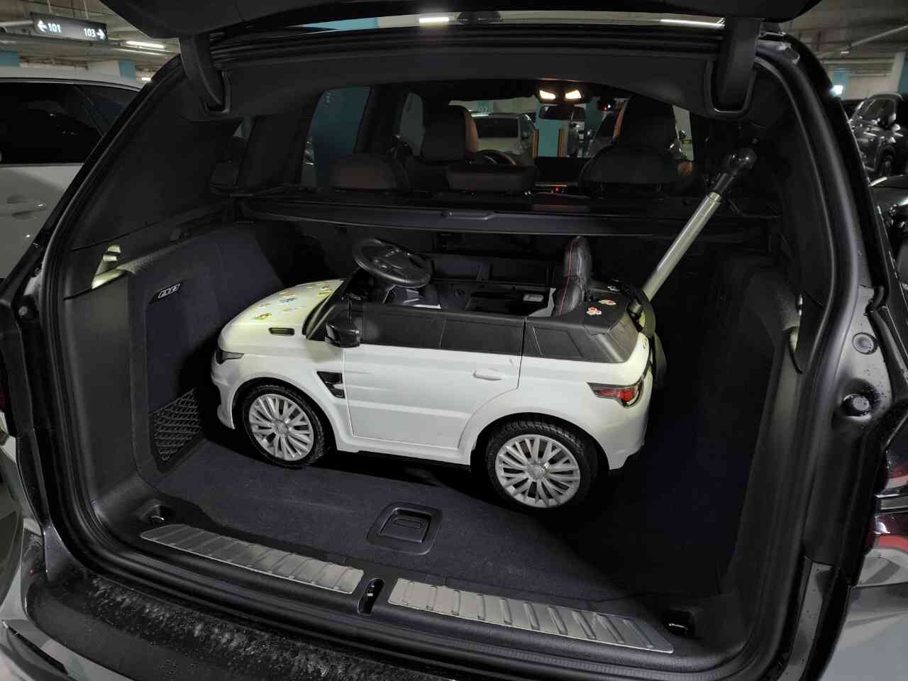 BMW iX3 M 스포츠 P2 이미지4
