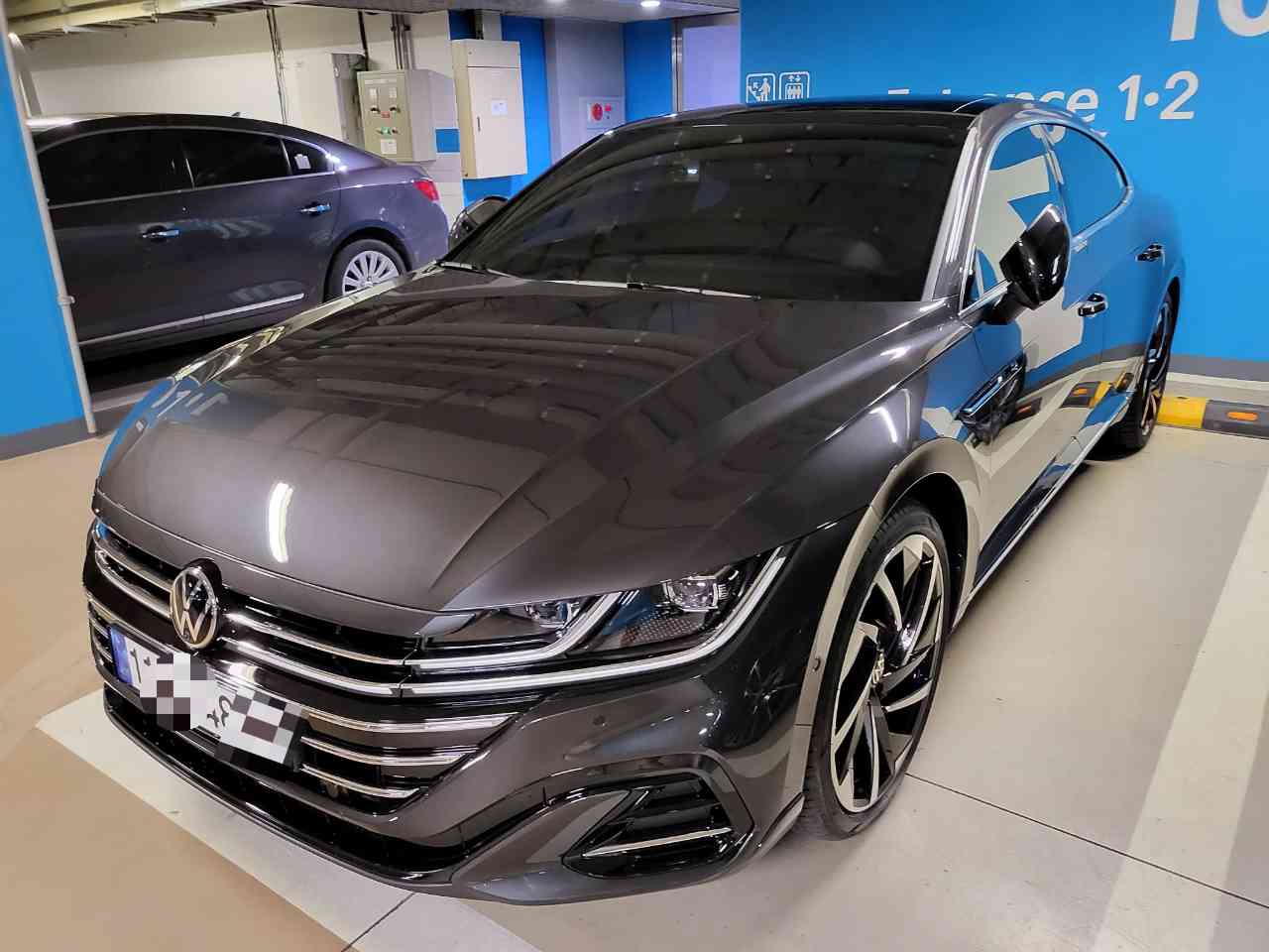폭스바겐 아테온 2.0 TDI R-라인 4모션 썸네일 이미지