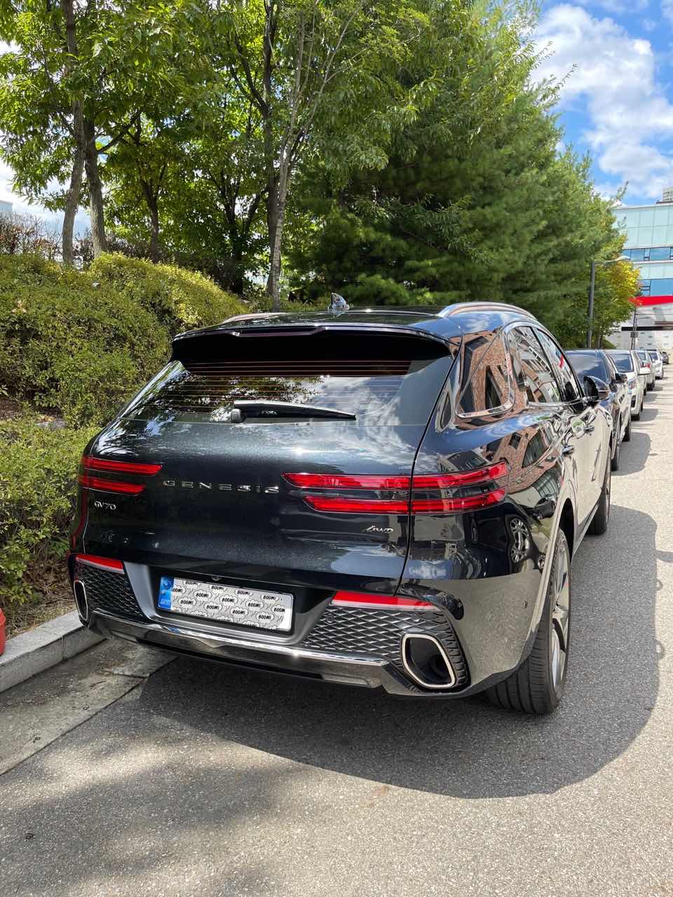 제네시스 GV70 가솔린 2.5 터보 AWD 파퓰러I 패키지 썸네일 이미지