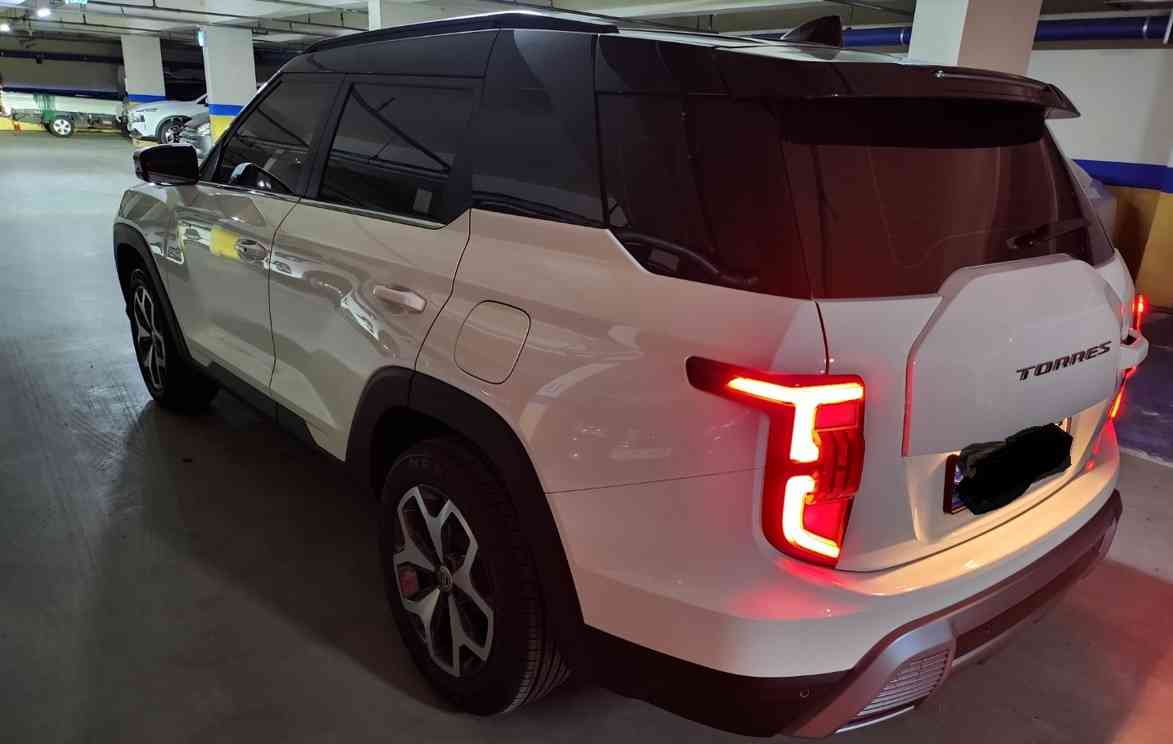 KG 모빌리티 토레스 T7 4WD 썸네일 이미지