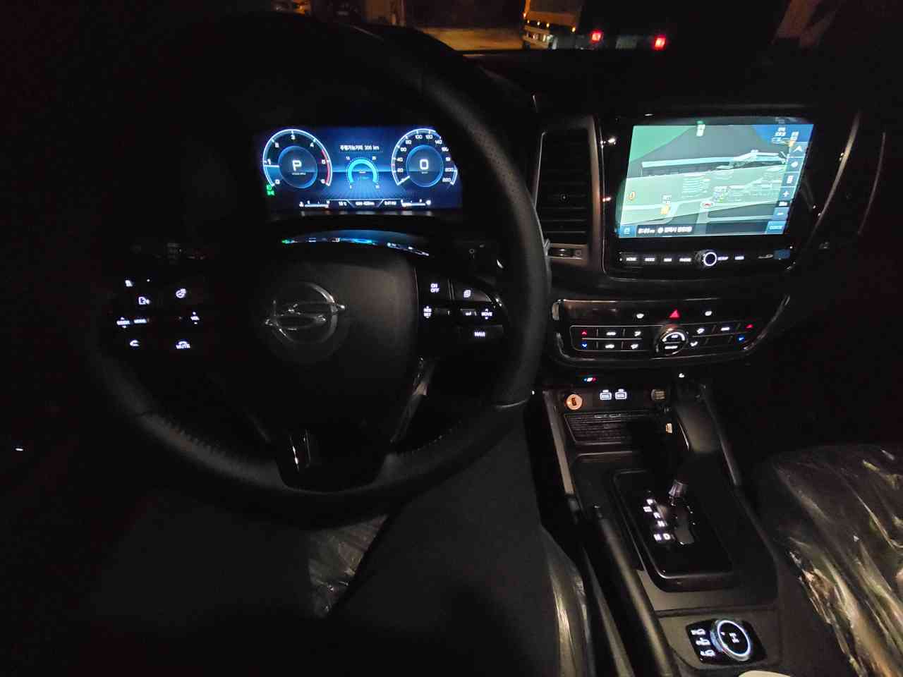 KG 모빌리티 렉스턴 스포츠 칸 프레스티지 4WD 썸네일 이미지
