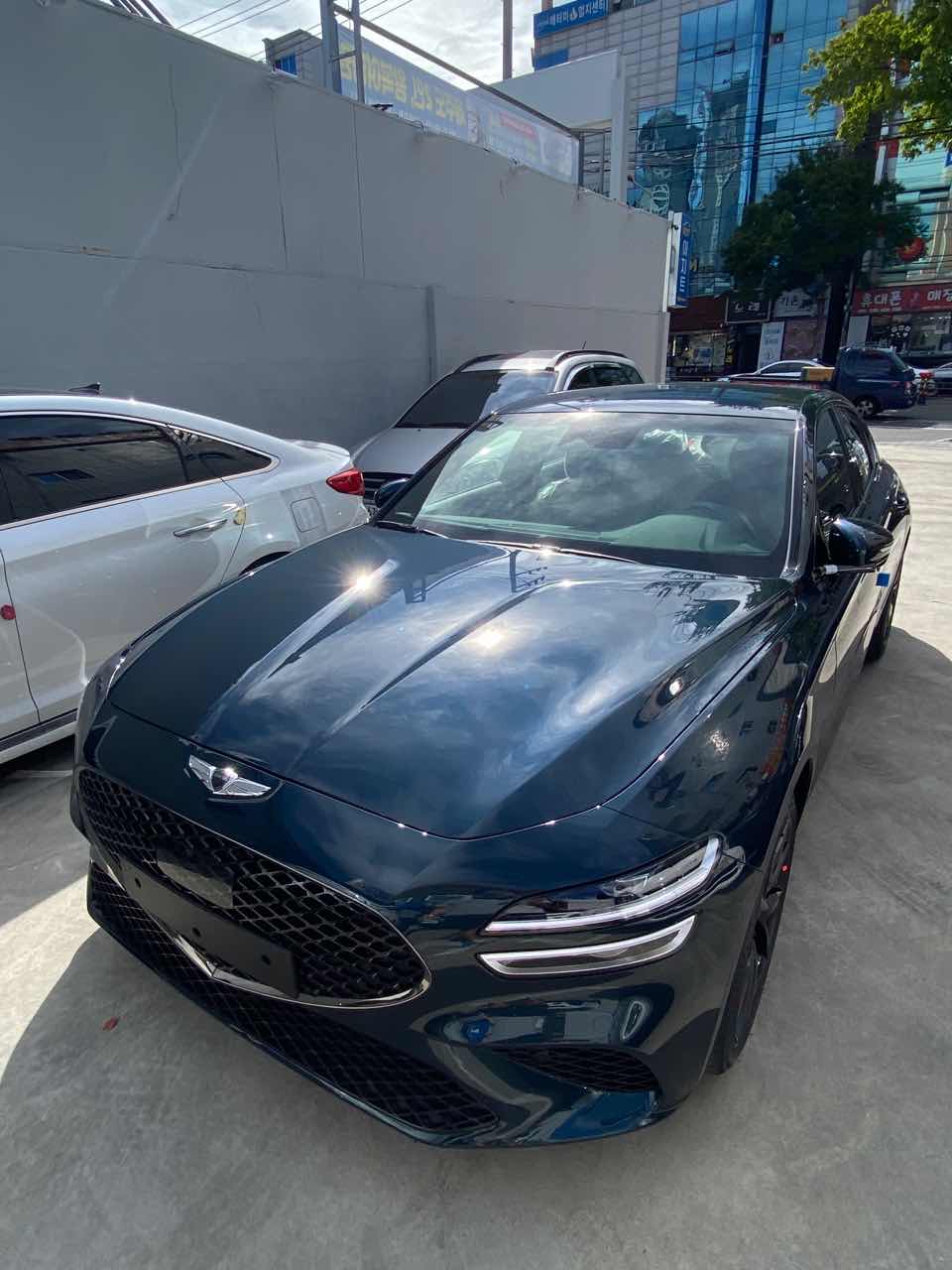 ์ ๋ค์์ค G70 3.3T AWD ์คํฌ์ธ ํจํค์ง ๊ฒ์๊ธ ์ธ๋ค์ผ