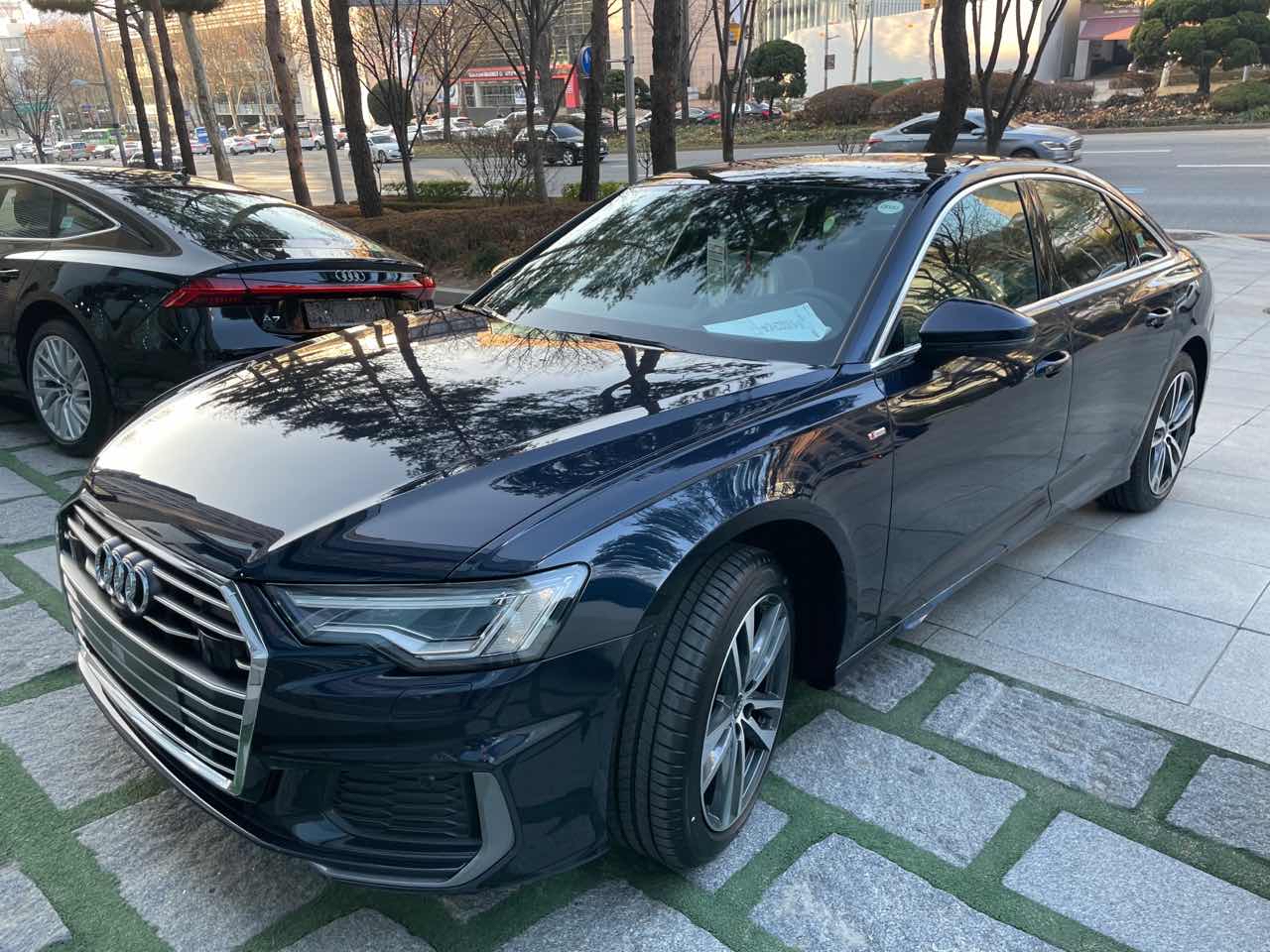 아우디 A6 45 TFSI 콰트로 프리미엄 [2C5] 게시글 썸네일