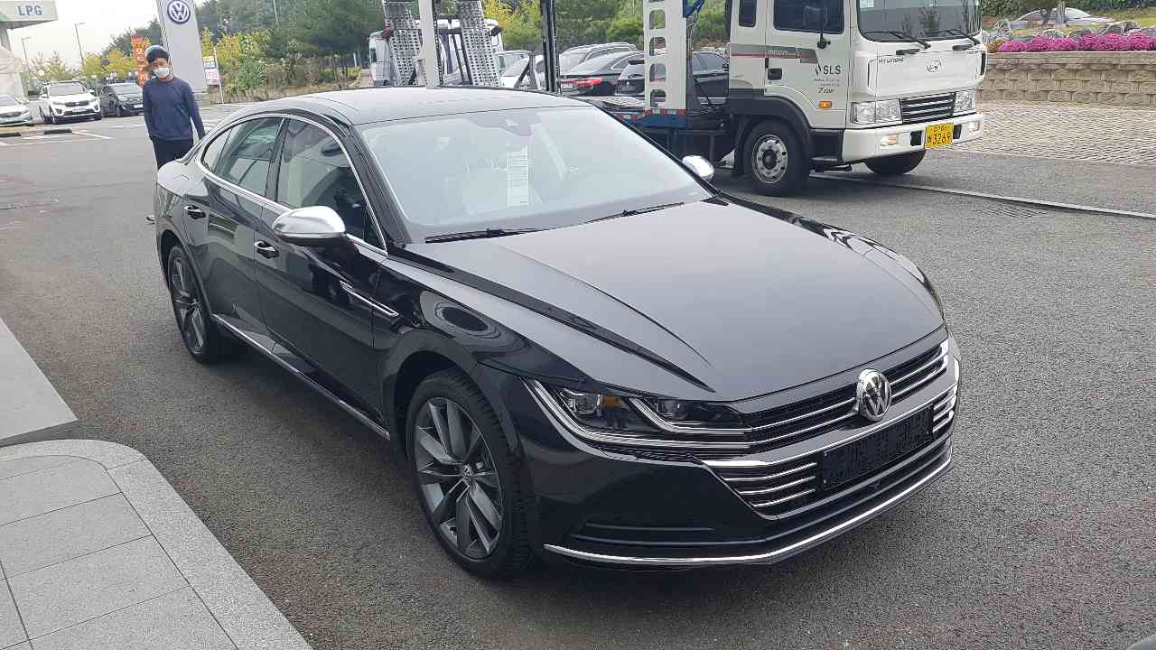폭스바겐 아테온 2.0 TDI 엘레강스 프레스티지 4모션 게시글 썸네일