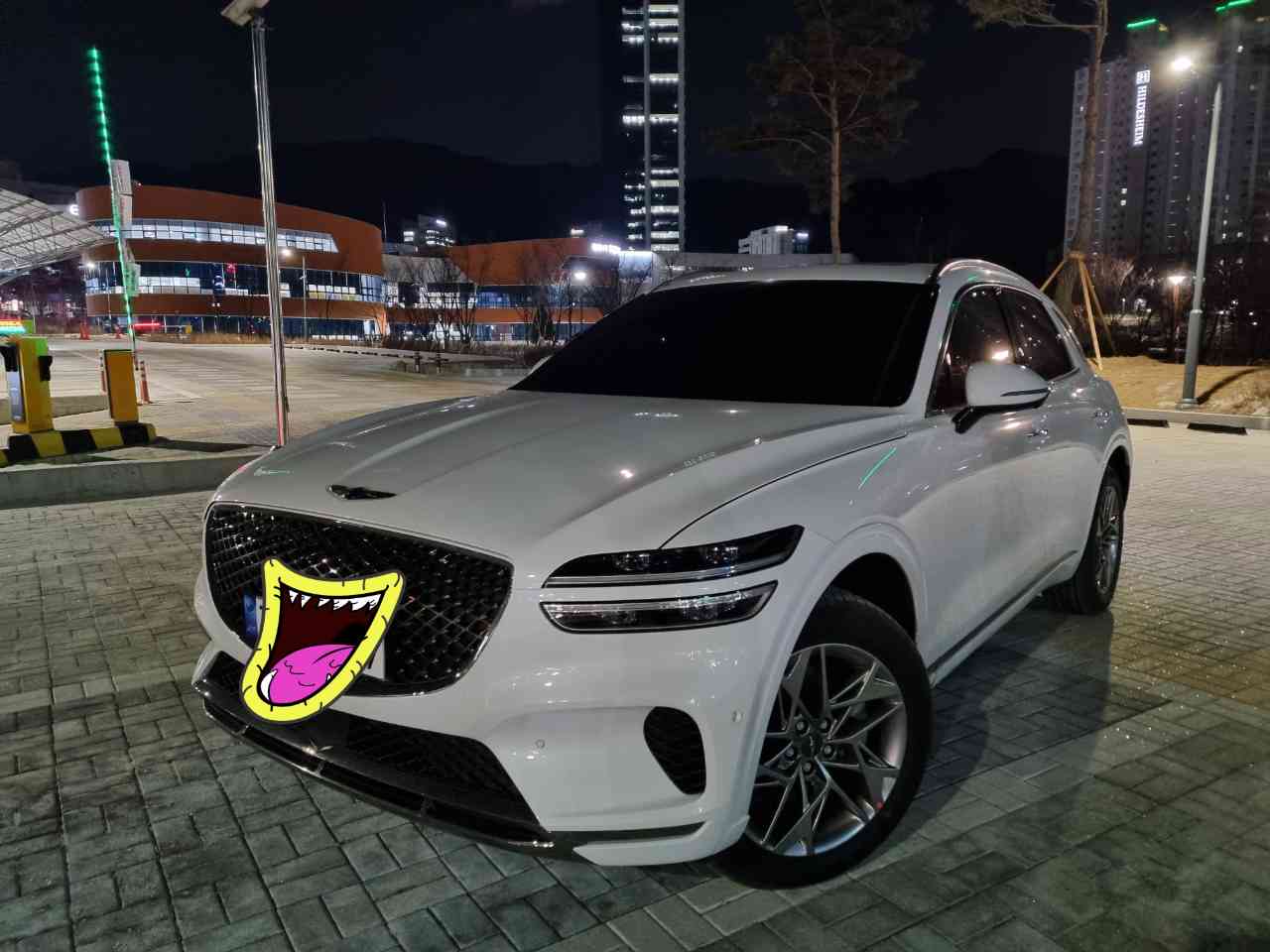 제네시스 GV70 가솔린 2.5 터보 AWD 파퓰러I 패키지 썸네일 이미지