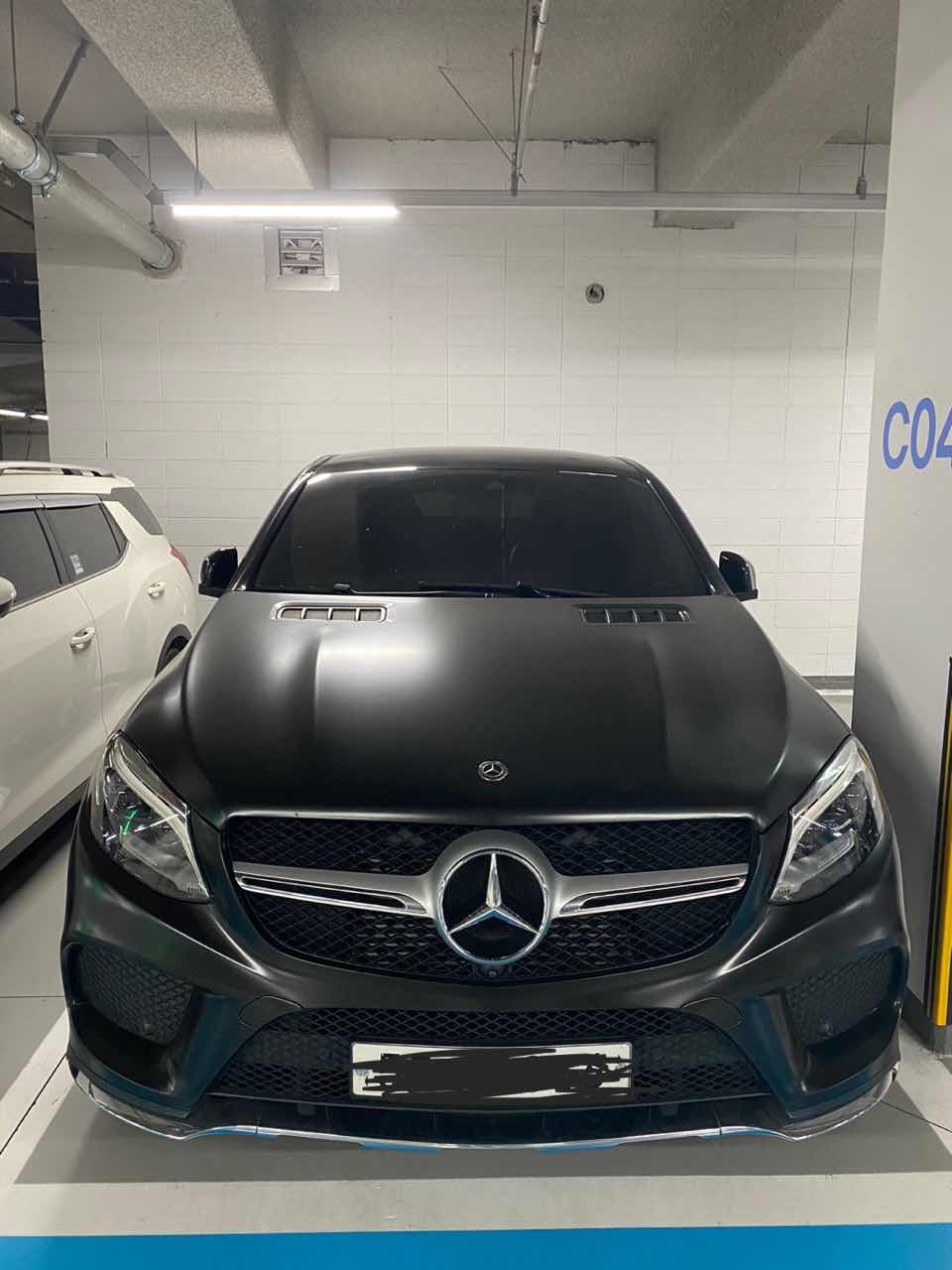 벤츠 GLE-클래스 GLE 350d 4Matic 쿠페 게시글 썸네일