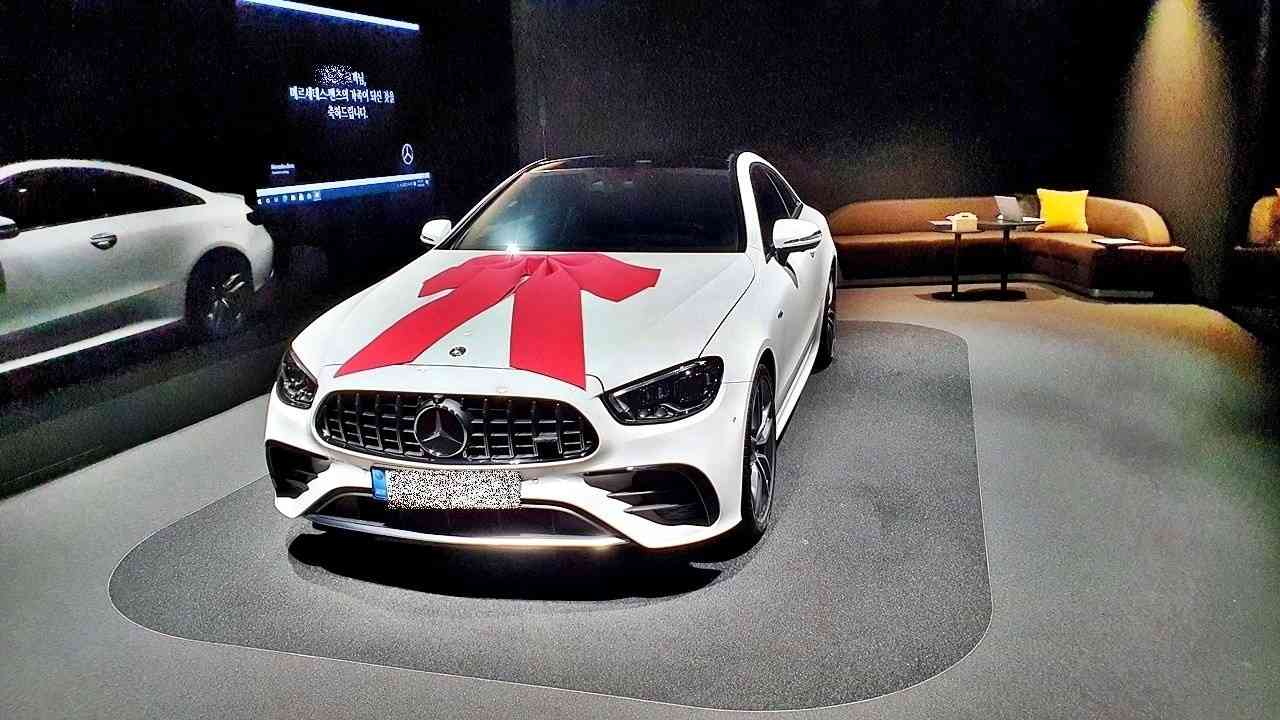 벤츠 E-클래스 AMG E 53 4MATIC + 쿠페 게시글 썸네일