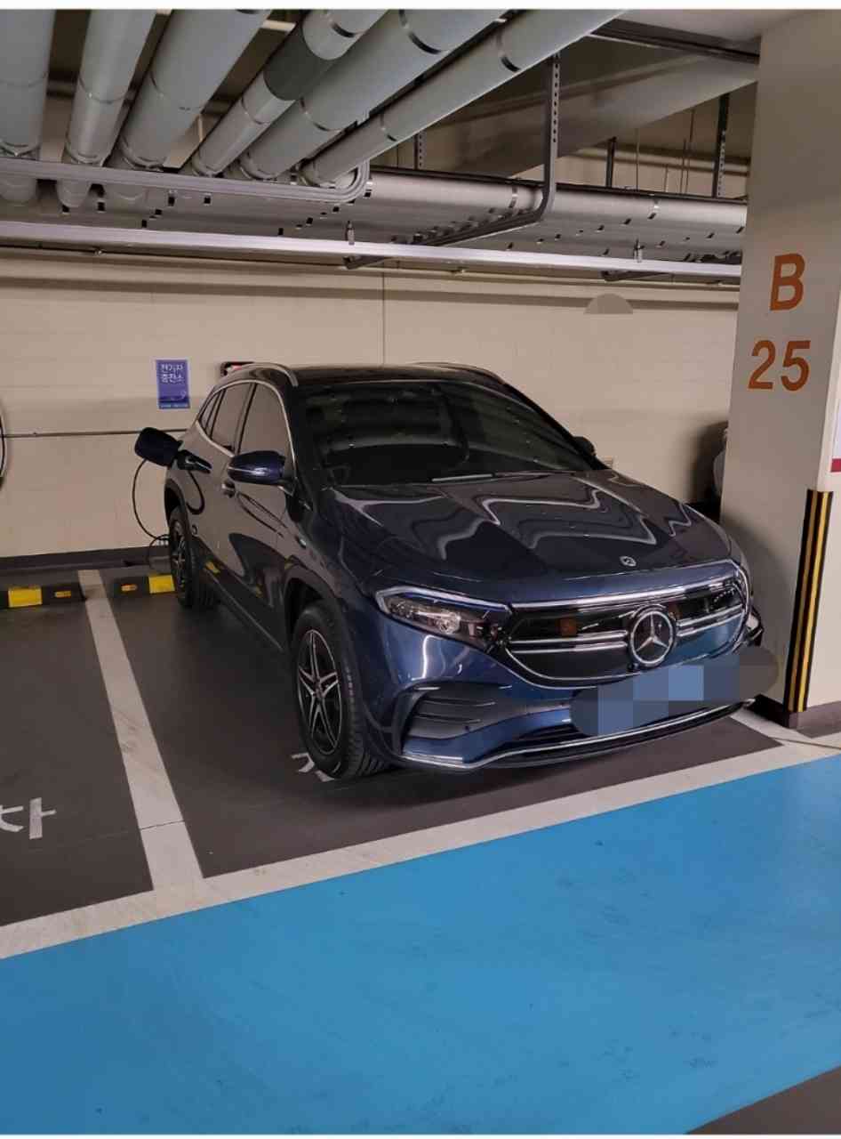 벤츠 EQA EQA 250 AMG 패키지 게시글 썸네일
