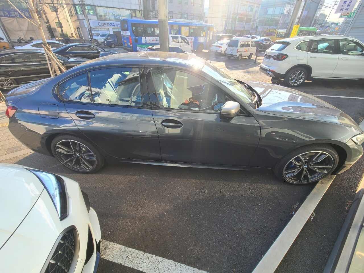 BMW 3시리즈 M340i_Perf 이미지1
