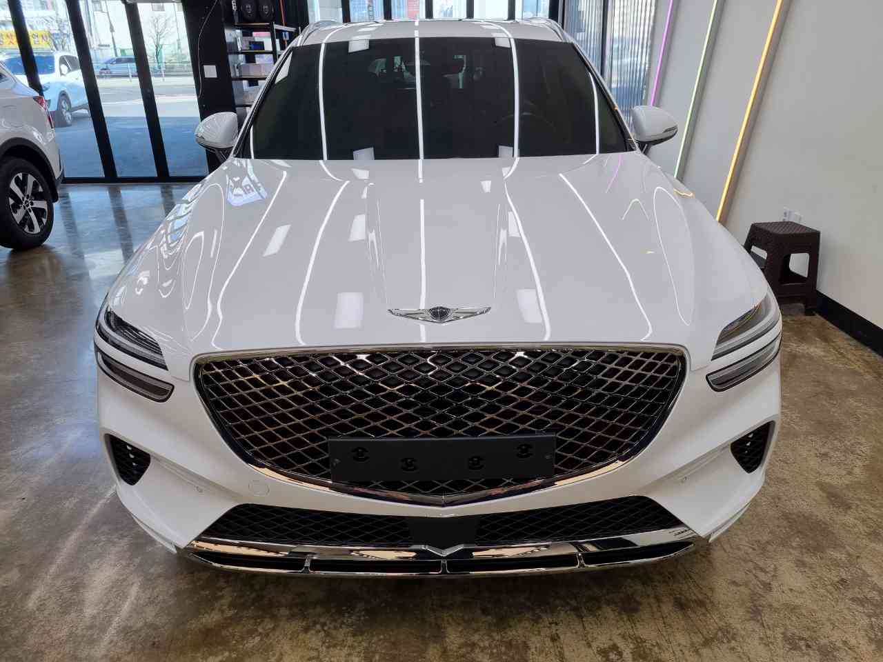 제네시스 GV70 가솔린 2.5 터보 2WD 썸네일 이미지