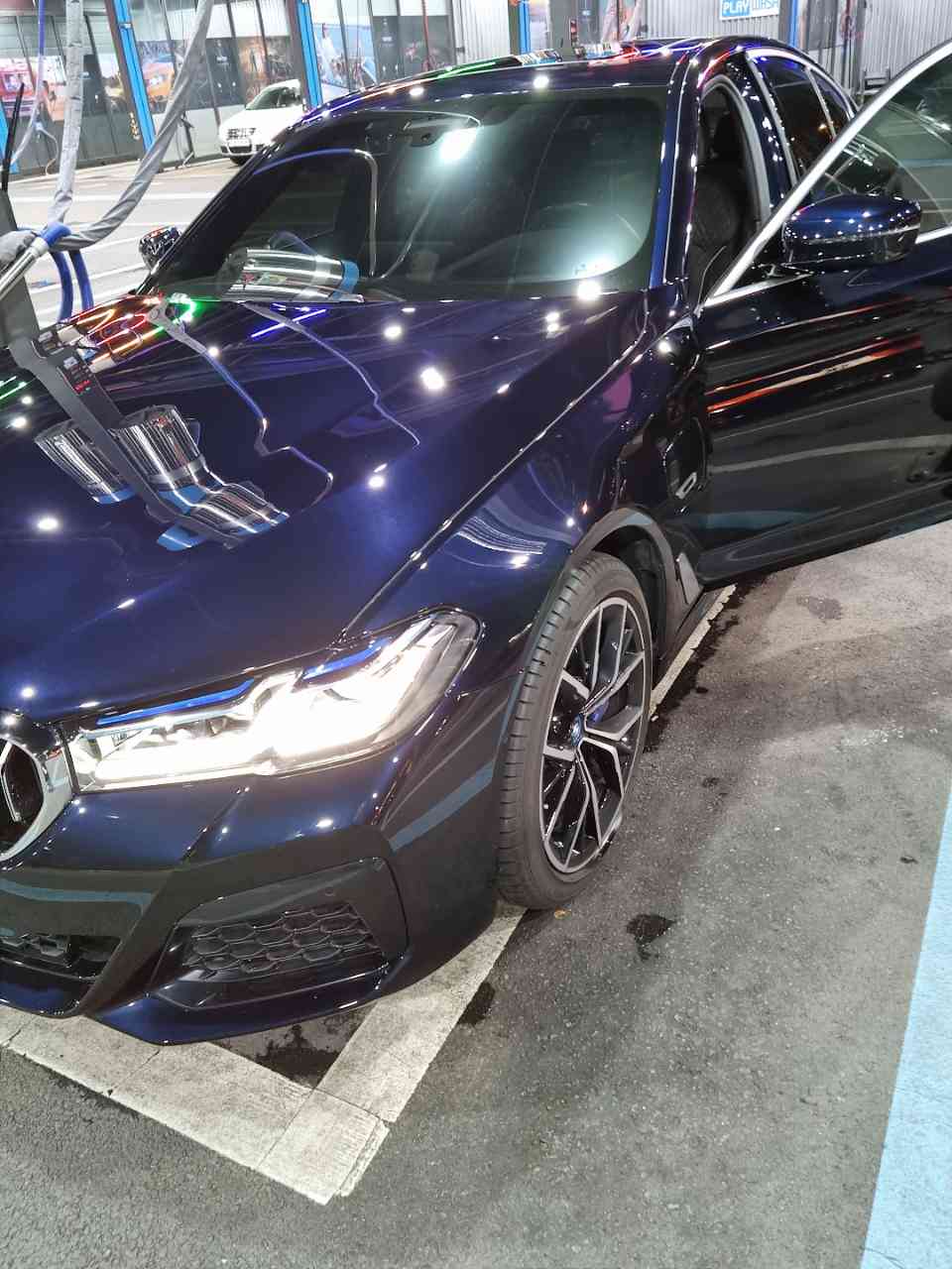 BMW 5시리즈 530e M 스포츠 패키지 P1 [Z6M] 게시글 썸네일