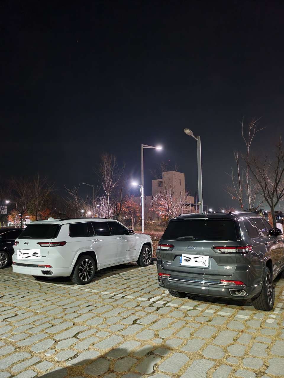 지프 그랜드 체로키 L 오버랜드 4x4 썸네일 이미지