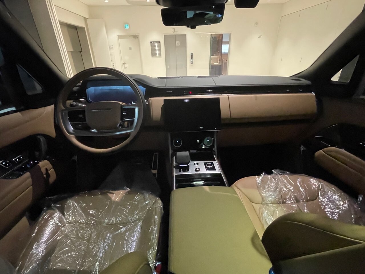 랜드로버 레인지로버 AB P530 LWB (5인승) 이미지7