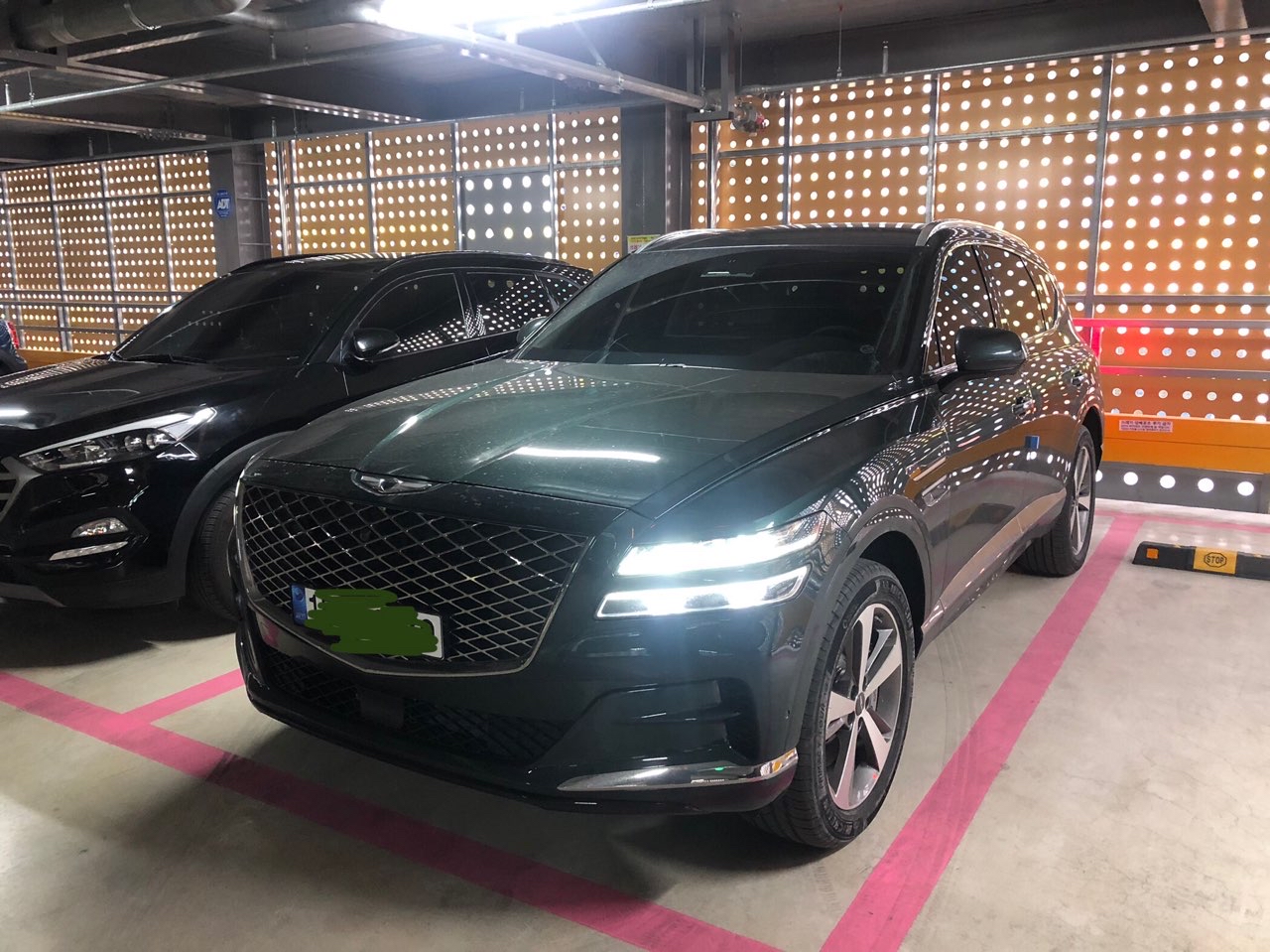 제네시스 GV80 가솔린 2.5 터보 AWD 5인승 썸네일 이미지