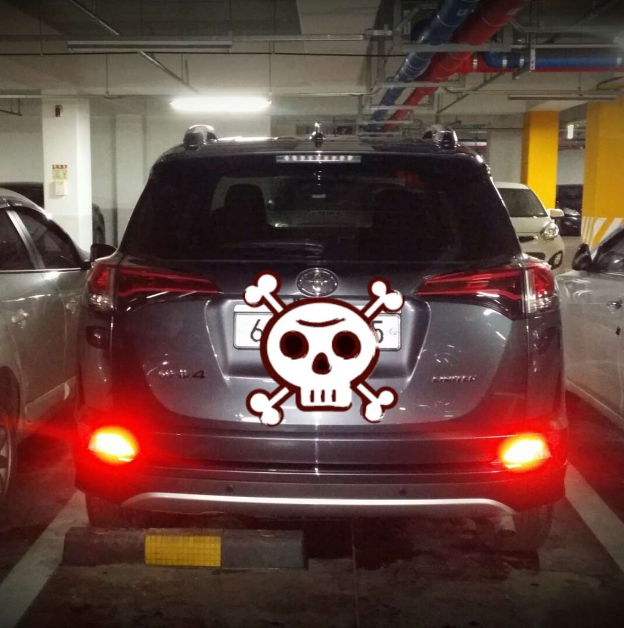 토요타 RAV4 2WD 썸네일 이미지