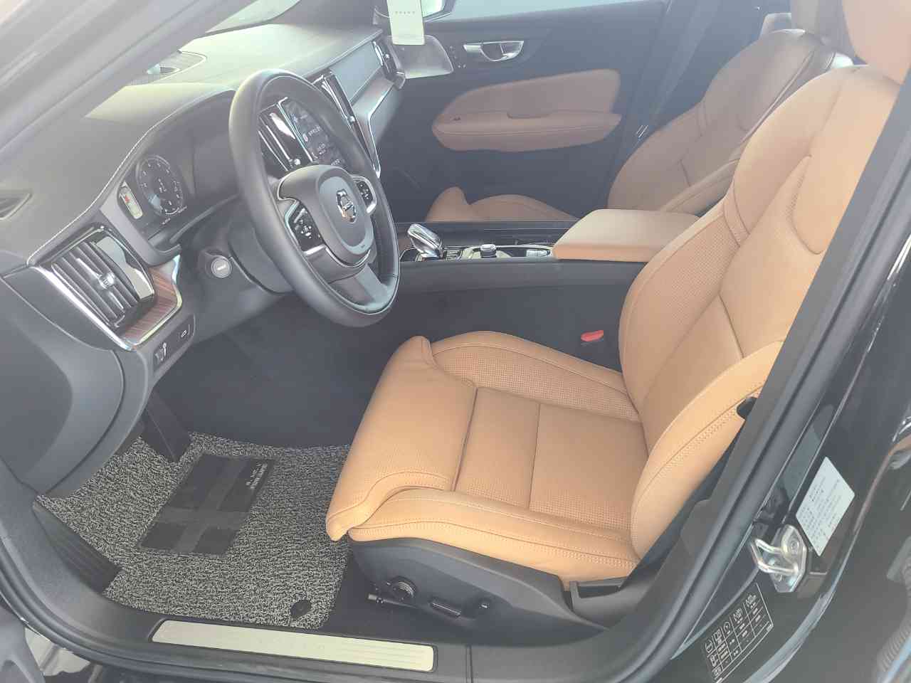 볼보 S60 B5 인스크립션 게시글 썸네일