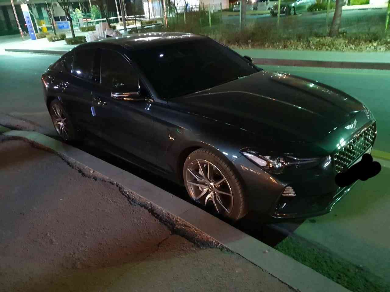 제네시스 G70 2.0T 스포츠 패키지 2WD 썸네일 이미지