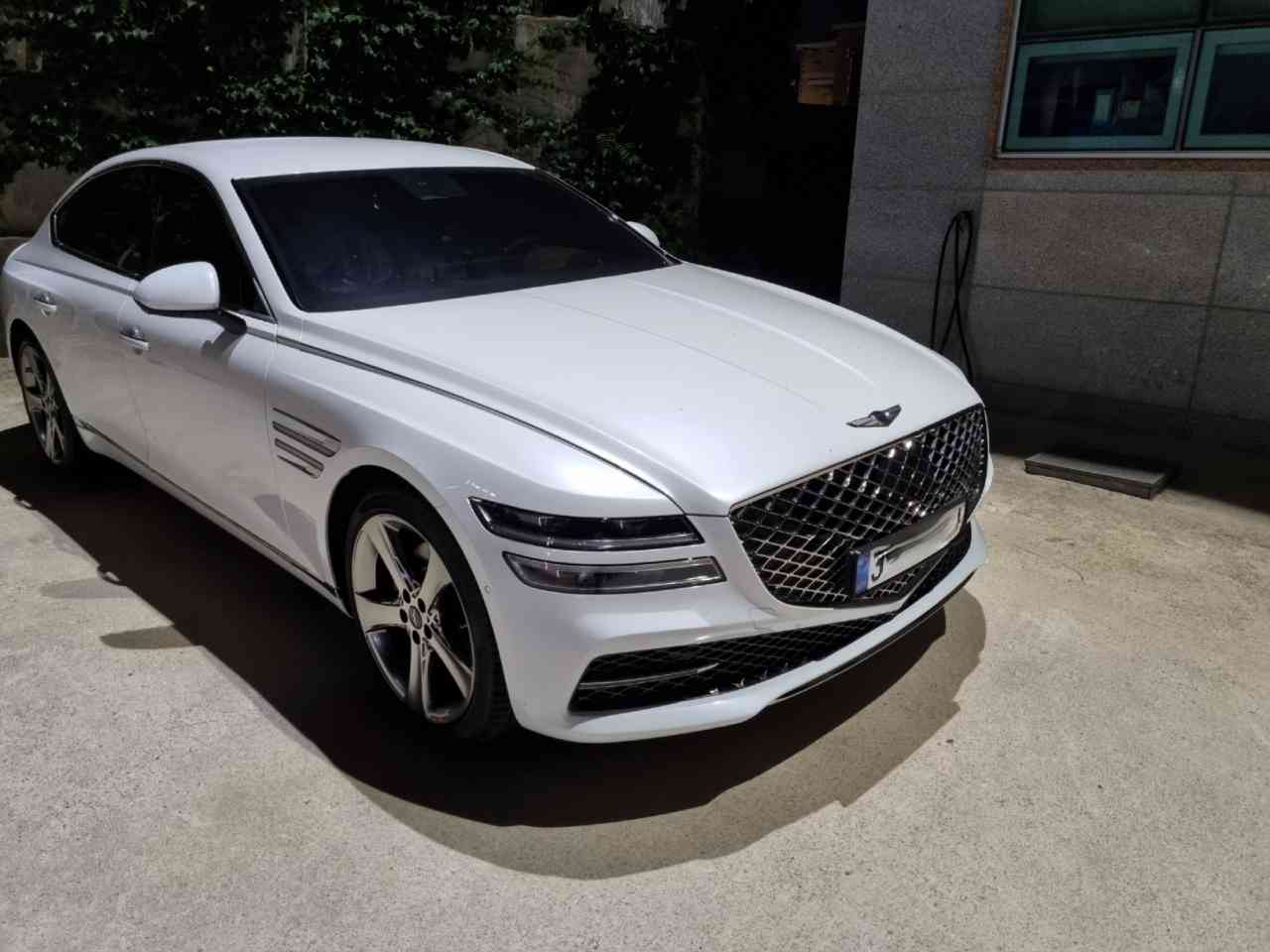 제네시스 G80 가솔린 2.5 터보 AWD 파퓰러 패키지 썸네일 이미지