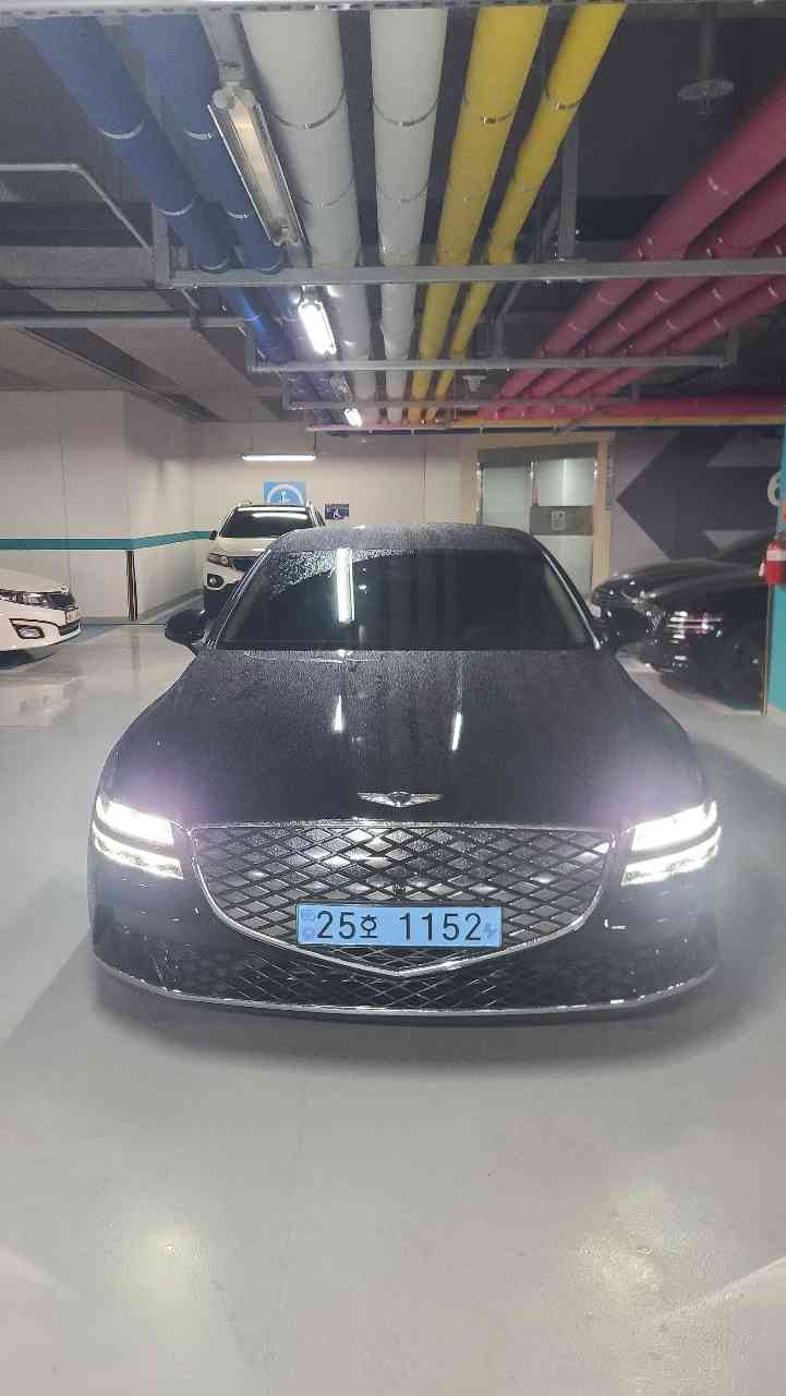 제네시스 일렉트리파이드 G80 e-AWD 파퓰러 패키지 썸네일 이미지