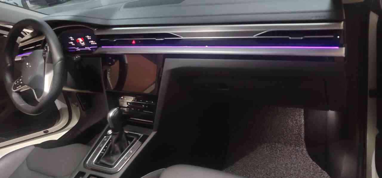 폭스바겐 아테온 2.0 TDI 프레스티지 썸네일 이미지
