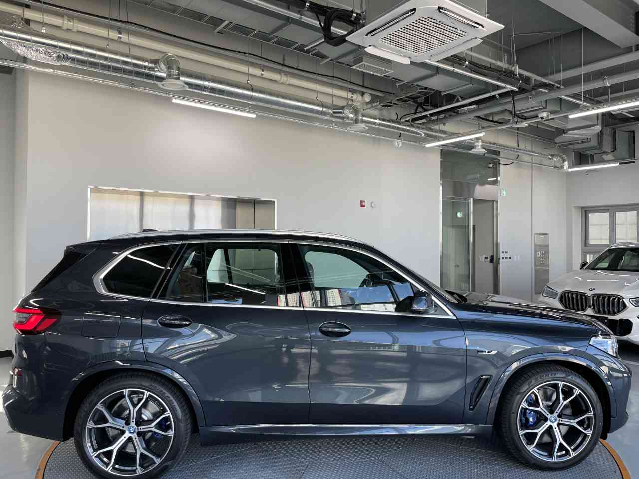 BMW X5 xDrive 45e M 스포츠 게시글 썸네일