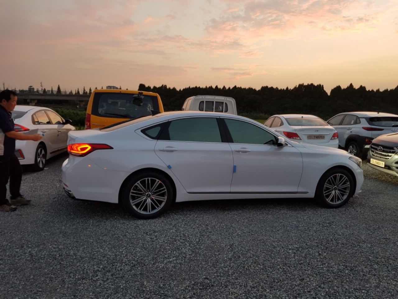 제네시스 G80 3.3 GDi 럭셔리 AWD 썸네일 이미지