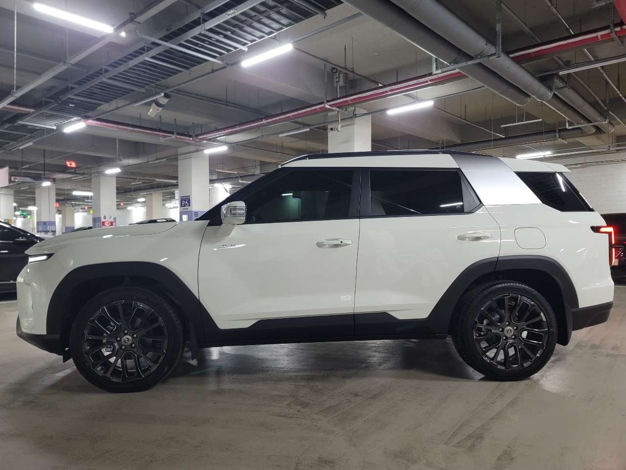 KG 모빌리티 토레스 T7 4WD 썸네일 이미지