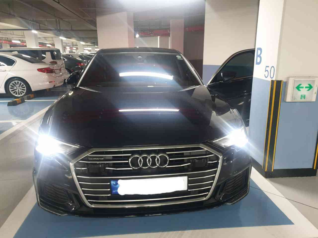 아우디 A6 45 TFSI 콰트로 프리미엄 [2C5+PI1+C1S] 게시글 썸네일